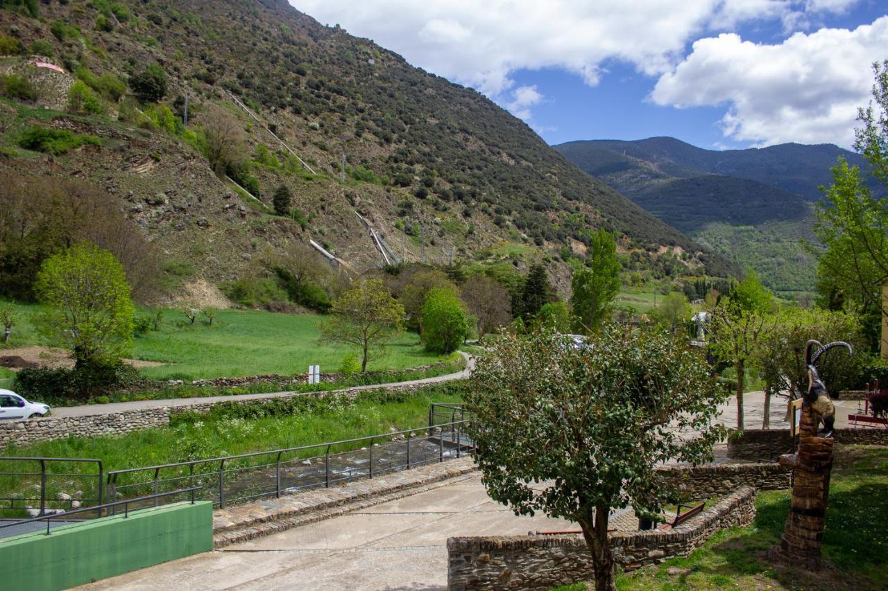 Apartaments Areny - L'Amfitriona Esterri d'Àneu Exterior foto